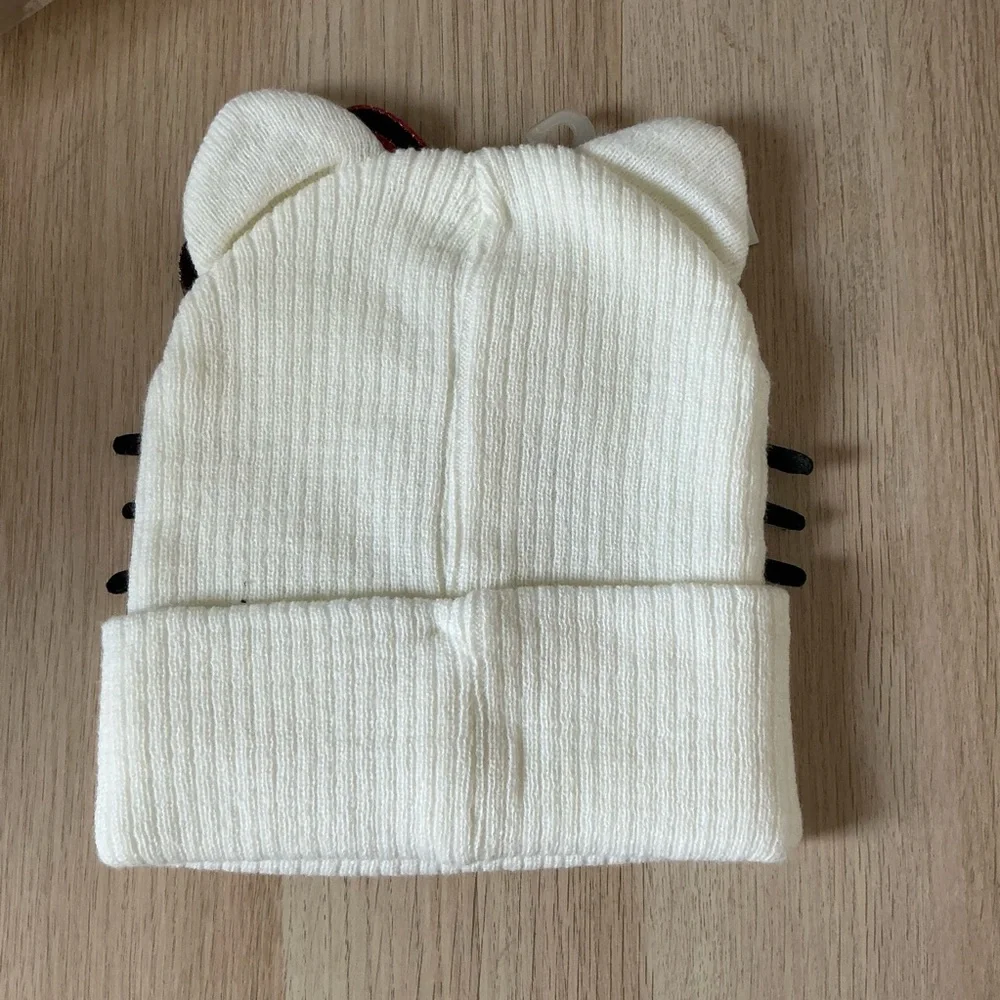 Bioworld Hello Kitty Kids Beanie
